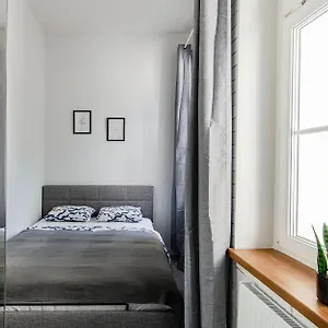 Loft Center Apartments- Parking, Wifi, 24h Check-in Apartament